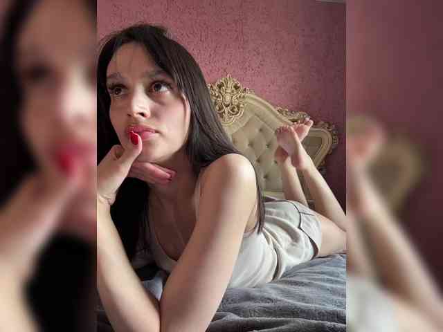 Enchantressss webcam