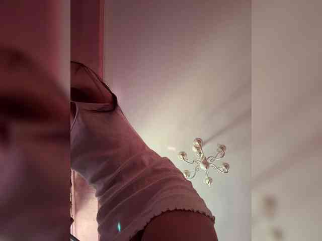 Enchantressss webcam