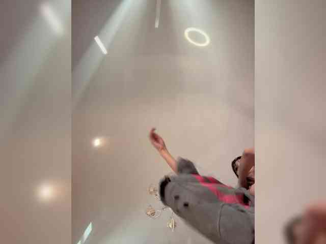 Enchantressss webcam