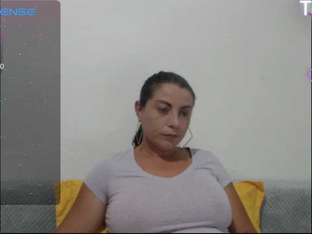 Ely1994 live cam on BongaCams