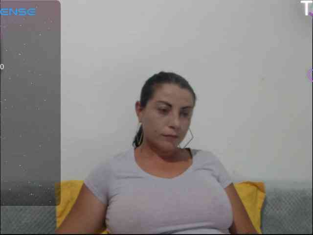 x_Brunette_x webcam
