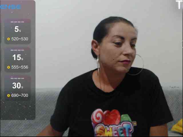 x_Brunette_x webcam