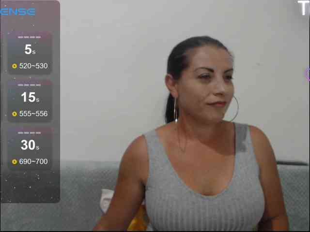 x_Brunette_x webcam