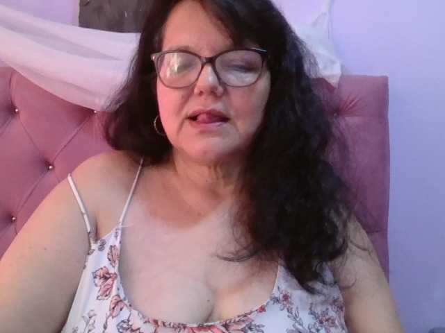 kassandra02 live webcam show