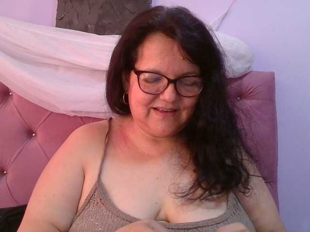 kassandra02 live cam on BongaCams