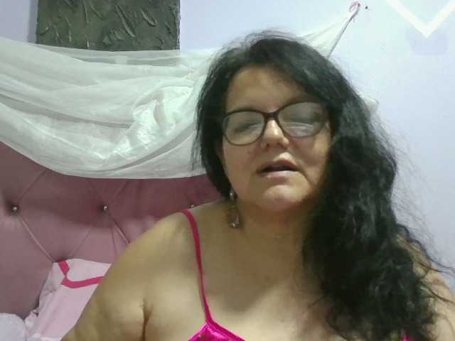 kassandra02 live cam on BongaCams