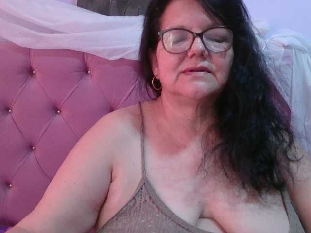 kassandra02 live cam on BongaCams