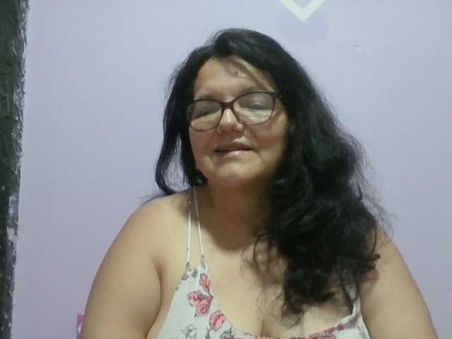 kassandra02's BongaCams show and profile