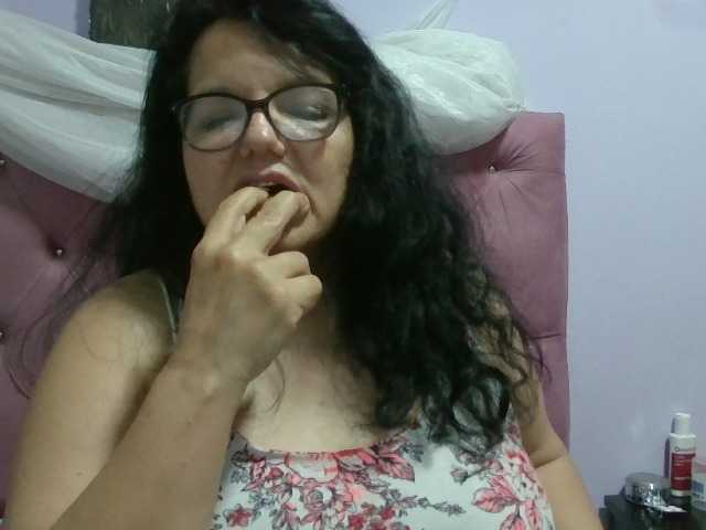 kassandra02 live webcam show