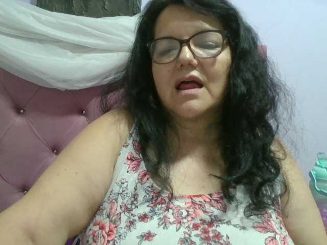 kassandra02 live webcam show