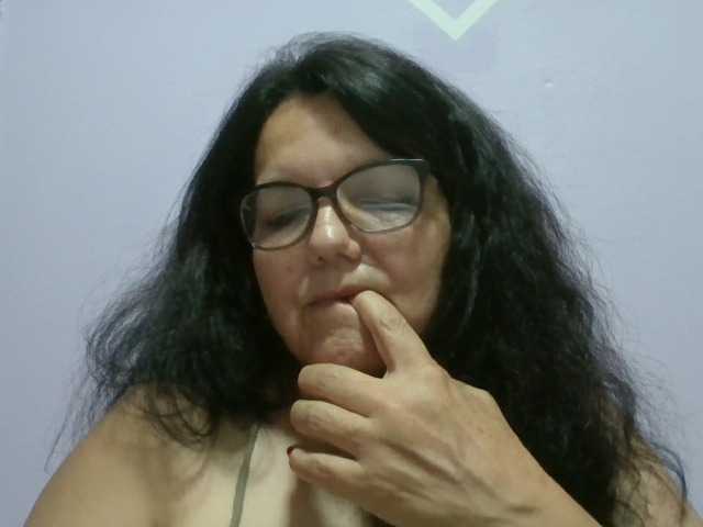 kassandra02's BongaCams show and profile