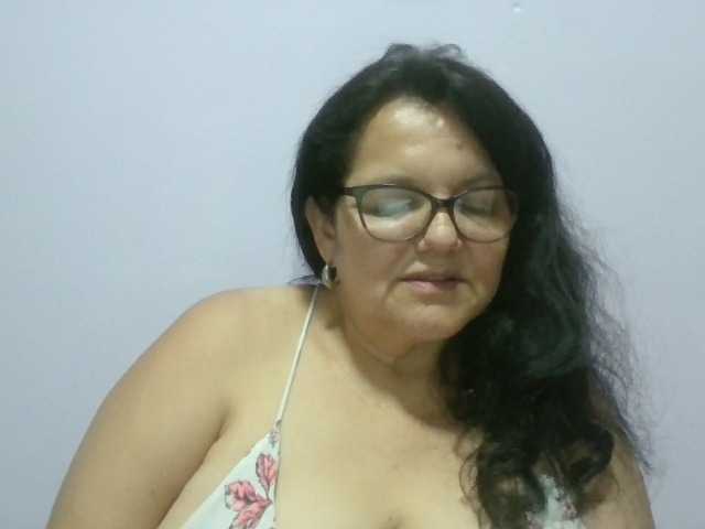 kassandra02's BongaCams show and profile