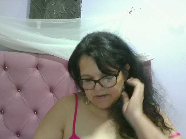 kassandra02 live cam on BongaCams
