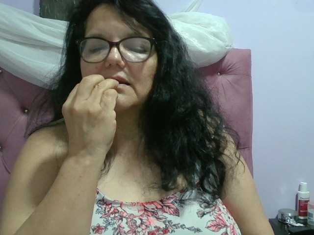 kassandra02 live webcam show