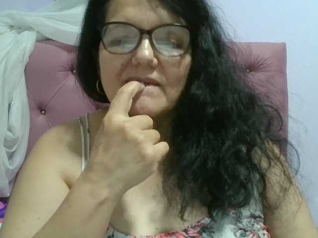 kassandra02 live webcam show