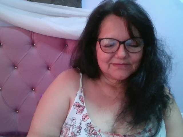 kassandra02 live webcam show