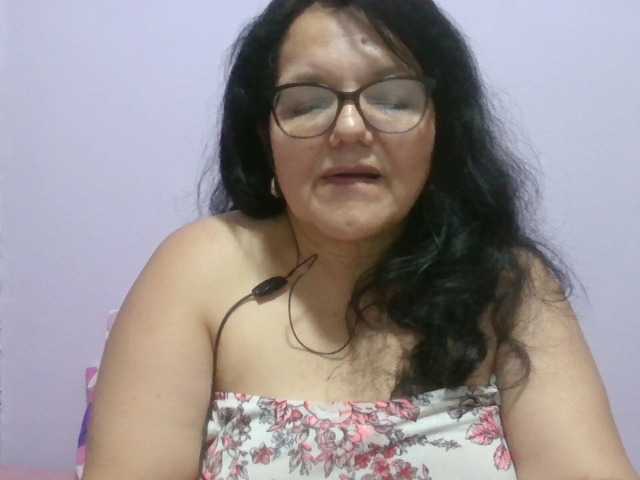 kassandra02's BongaCams show and profile