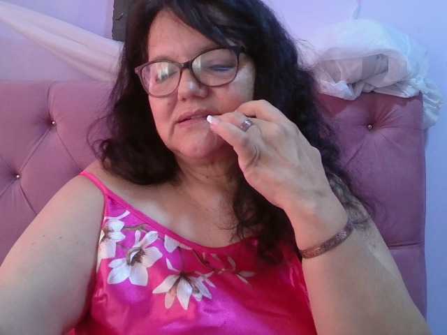 kassandra02 live cam on BongaCams