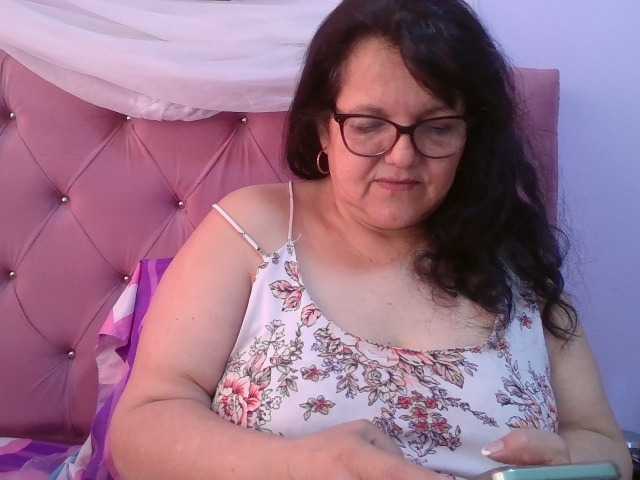 kassandra02 live webcam show