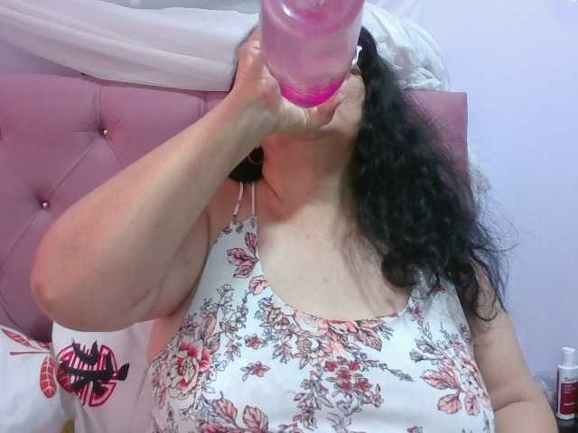 kassandra02 live cam on BongaCams