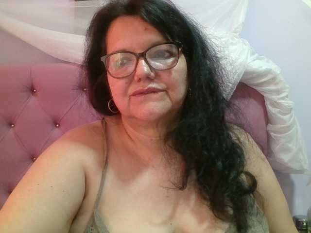 kassandra02 live cam on BongaCams