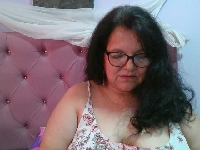 kassandra02 live cam on BongaCams