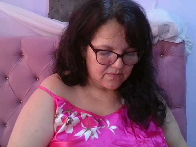 kassandra02 live on BongaCams