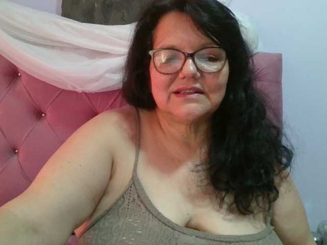 kassandra02 live webcam show