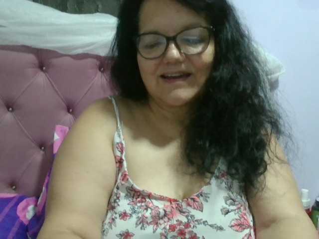 kassandra02 live webcam show