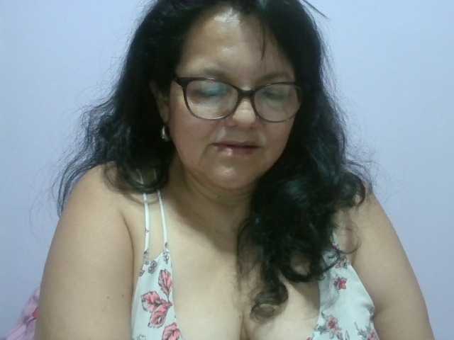 kassandra02's BongaCams show and profile