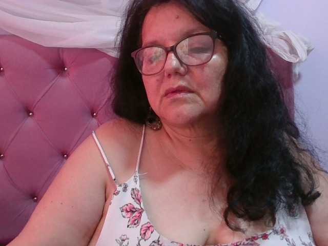 kassandra02 live cam preview