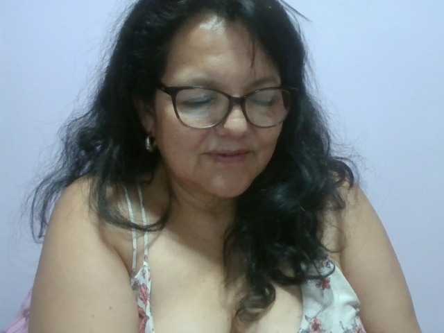 kassandra02's BongaCams show and profile