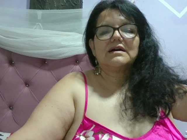 kassandra02 live cam preview