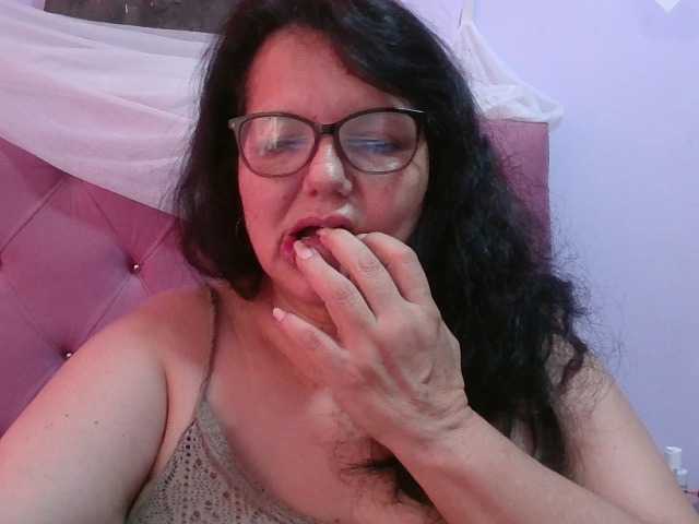 kassandra02 live cam on BongaCams