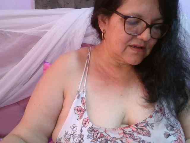 kassandra02 webcam