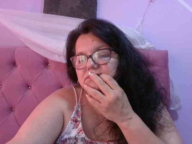 kassandra02 Live Webcam on BongaCams