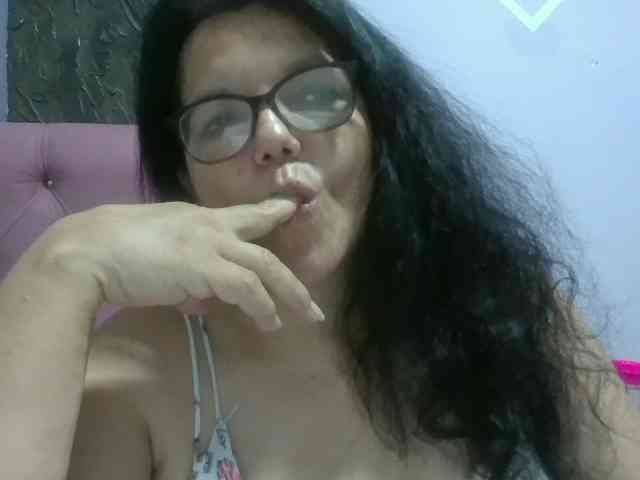 kassandra02 webcam