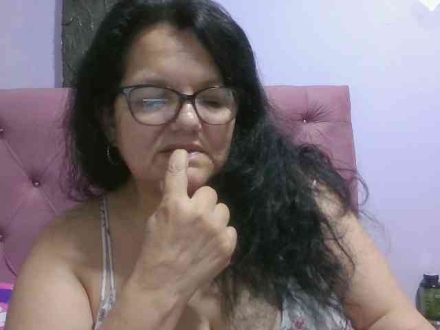 kassandra02 webcam