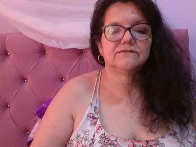kassandra02 Live Webcam on BongaCams