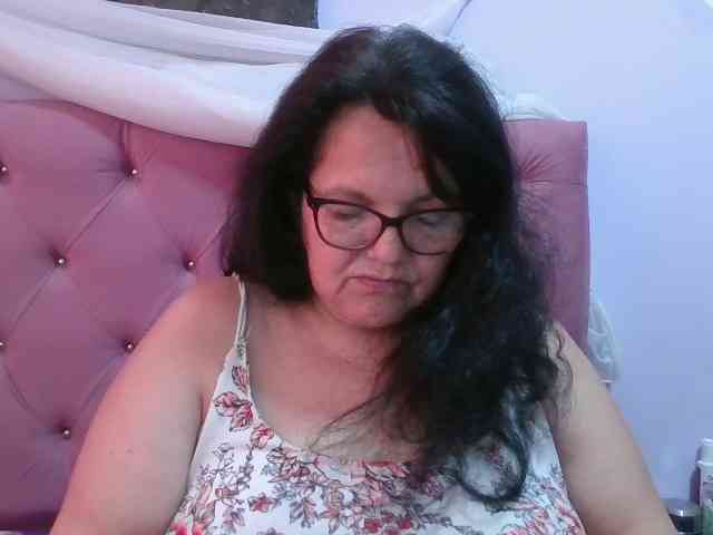 kassandra02 Live Webcam on BongaCams