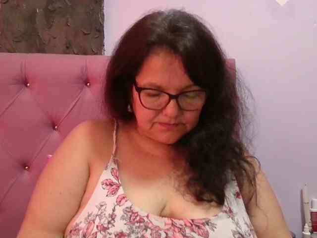 kassandra02 Live Webcam on BongaCams