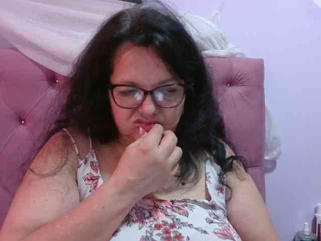 kassandra02 Live Webcam on BongaCams