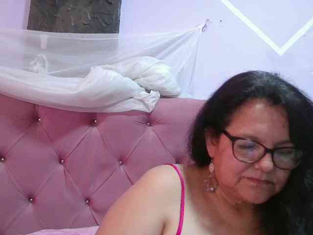 kassandra02 webcam