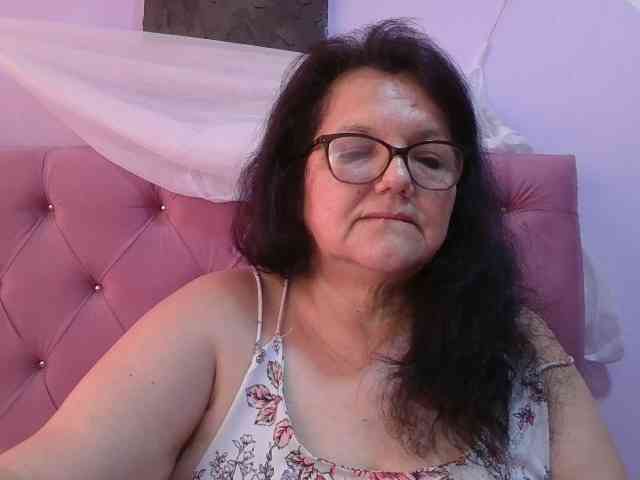 kassandra02 Live Webcam on BongaCams