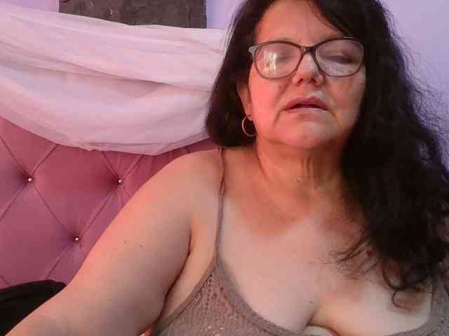 kassandra02 Sex Cam Show