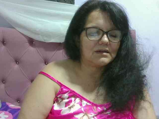 kassandra02 Live Webcam on BongaCams