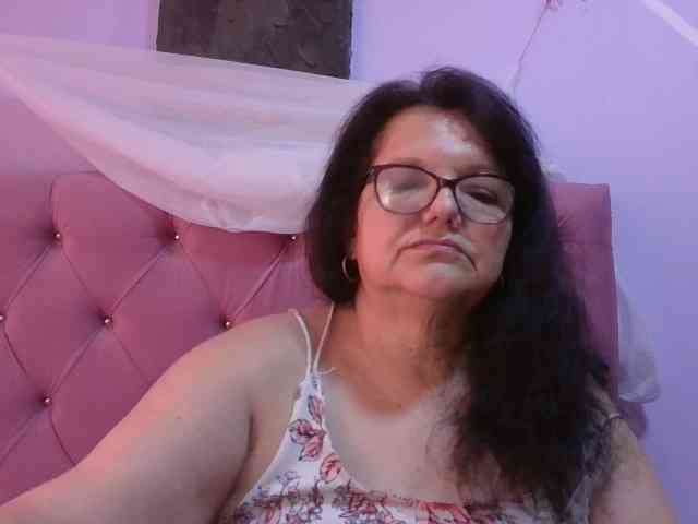kassandra02 Live Webcam on BongaCams