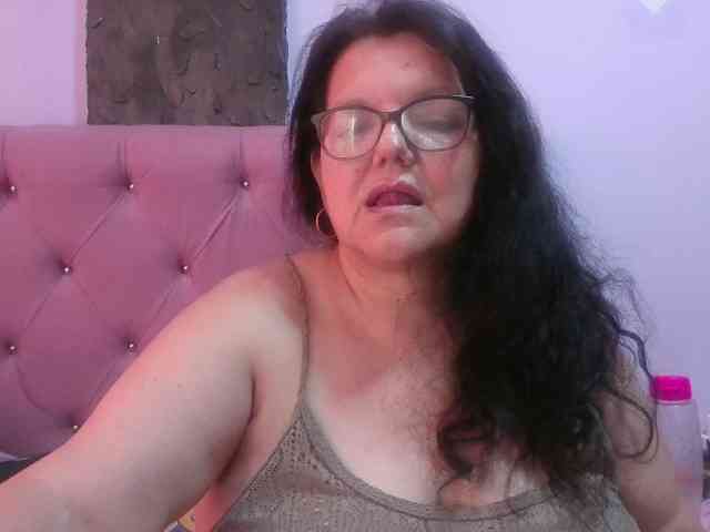 kassandra02 webcam