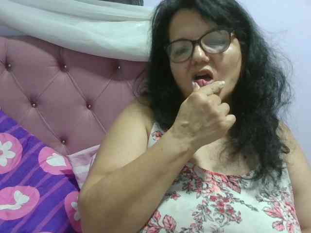 kassandra02 Live Webcam on BongaCams