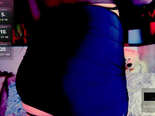 -JuliaSpace- live cam on BongaCams